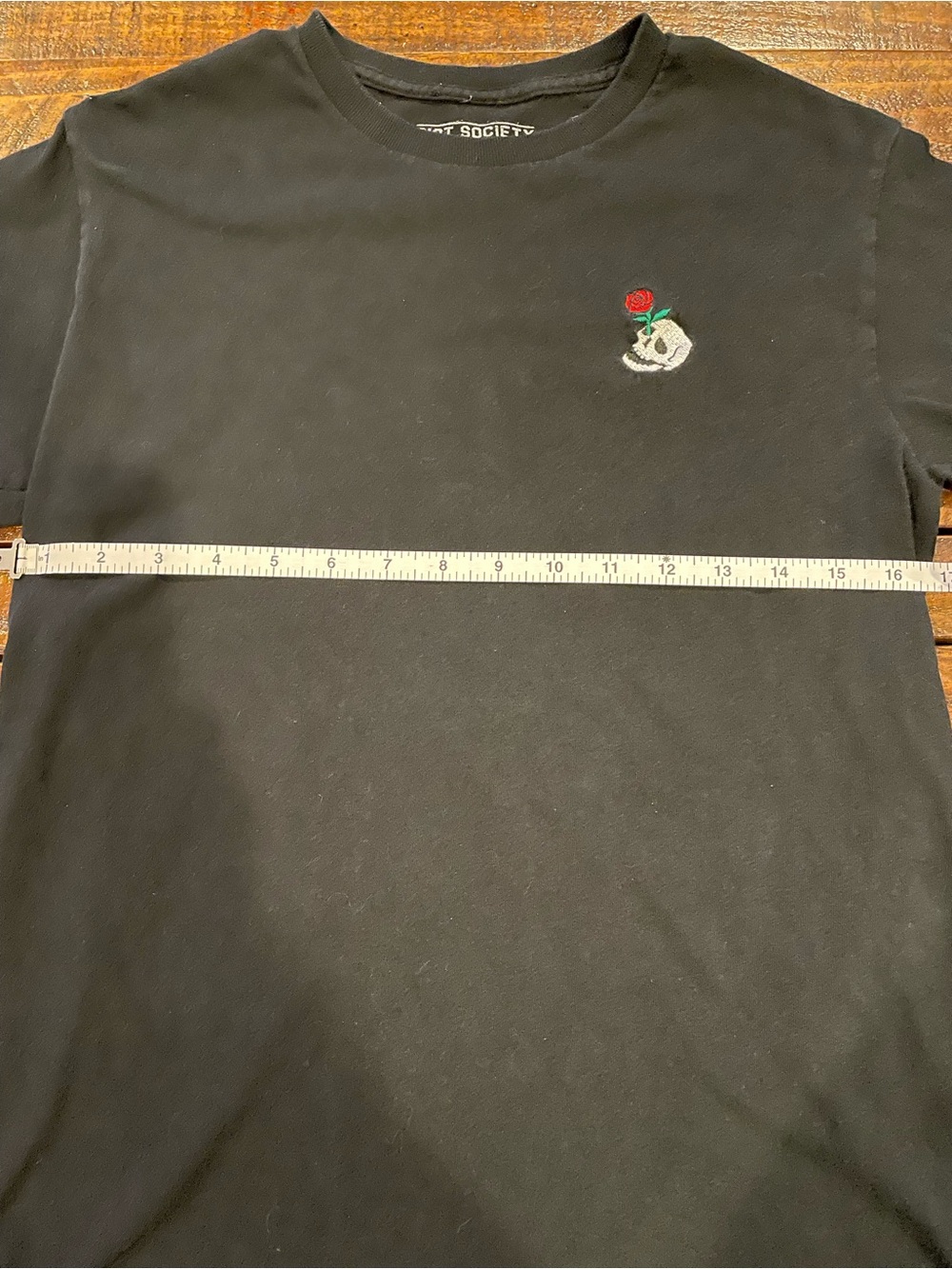 riot society Black Crewneck Tee with Rose Skull Embroidery - Picture 4 of 6